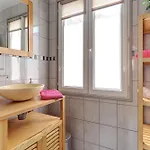 La Petite Maison Du Montjard * Acy